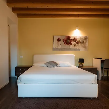 卡德尔思乐酒店 住宿加早餐酒店