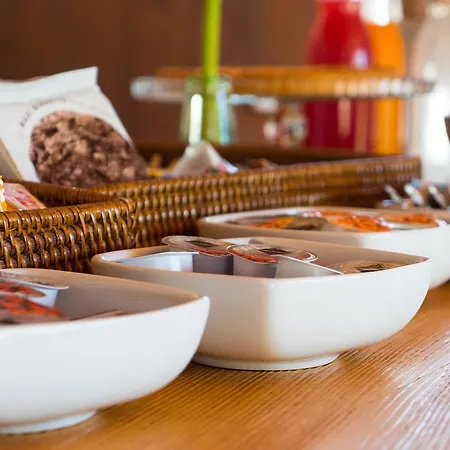 住宿加早餐酒店 卡德尔思乐酒店 4*